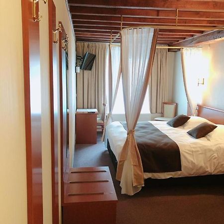 Hotel Driekoningen Veurne Esterno foto