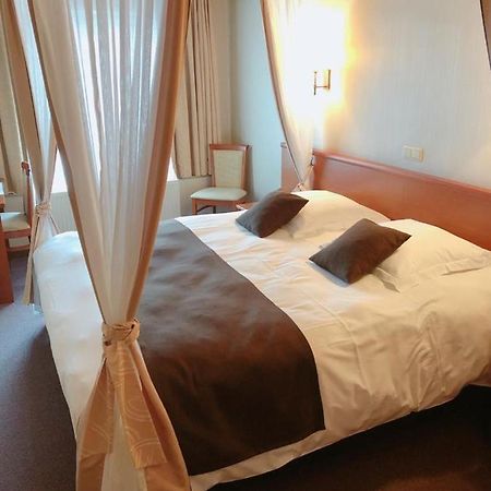 Hotel Driekoningen Veurne Esterno foto